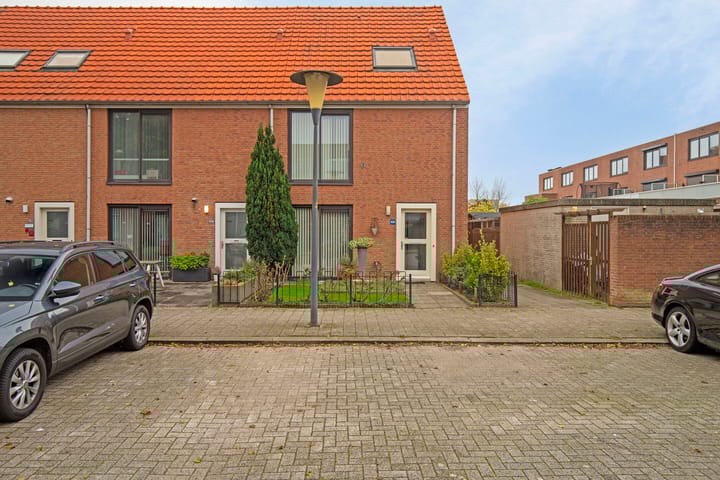 Foto 2 van Pernisstraat 106