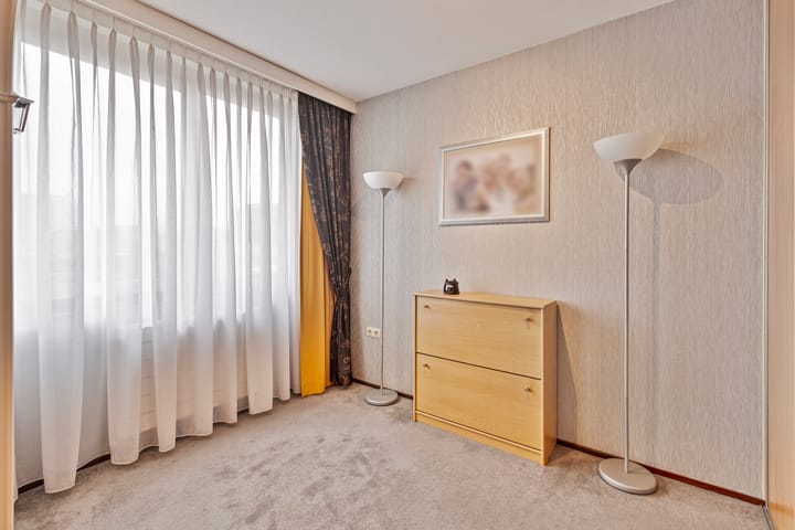 Foto 18 van Pernisstraat 106