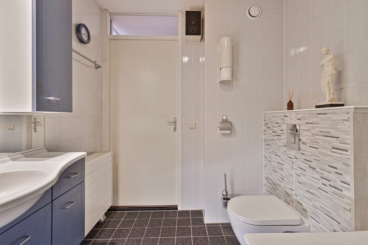 Foto 21 van Pernisstraat 106