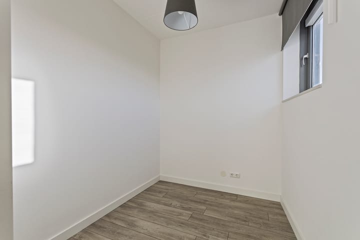 Foto 19 van Zuideinde 12-F