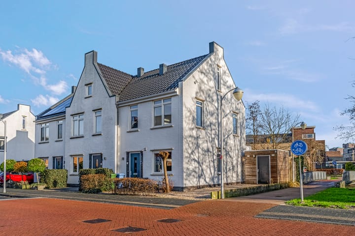 Foto 1 van Straat van Messina 19