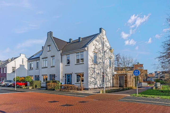 Foto 13 van Straat van Messina 19