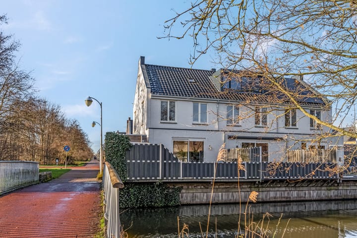 Foto 43 van Straat van Messina 19