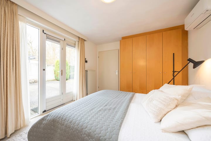 Foto 17 van Prinsenhage 75