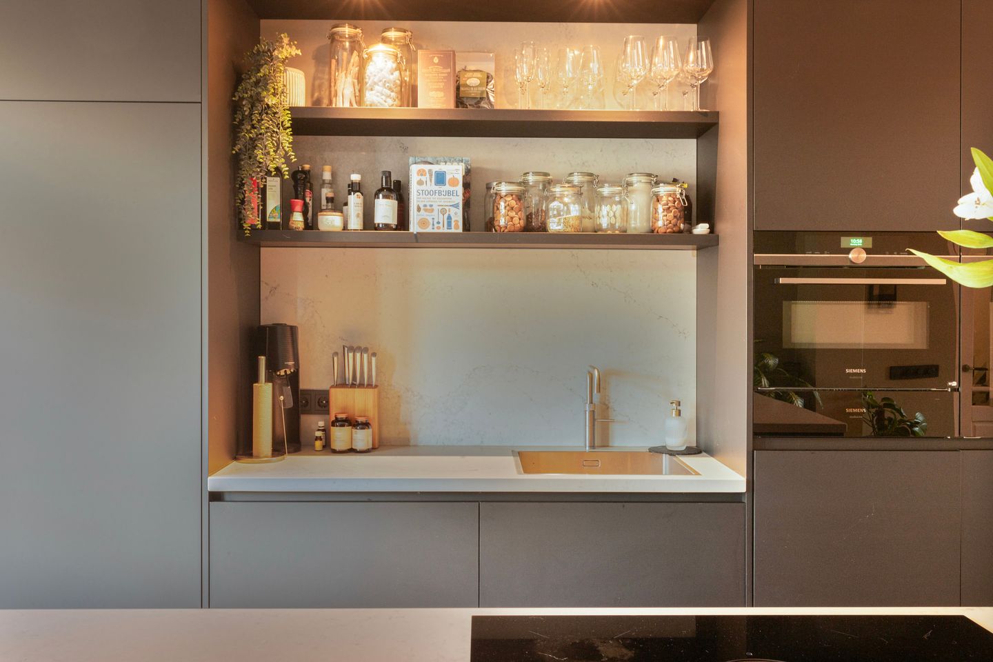 Foto 14 van van Noremborghstraat 115