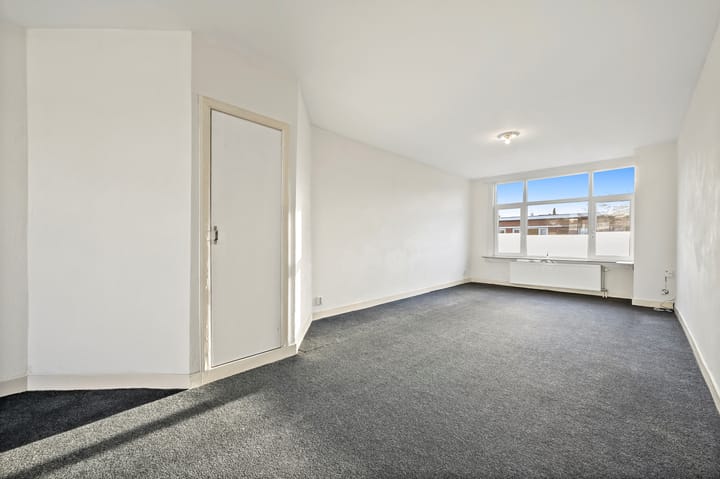 Foto 6 van Linnaeusstraat 147