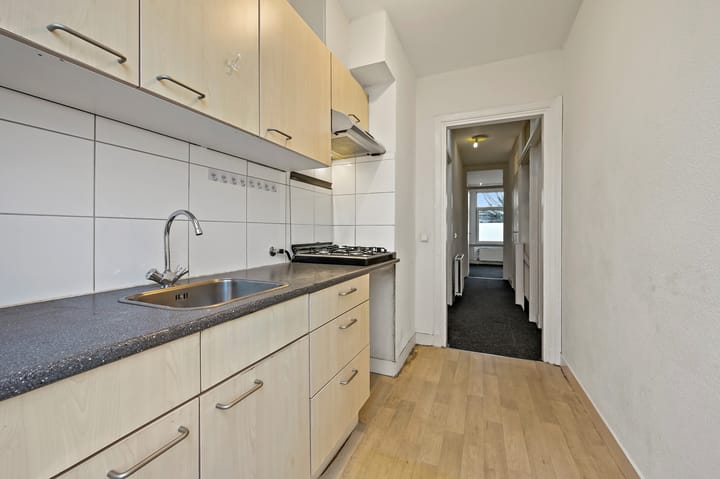 Foto 13 van Linnaeusstraat 147