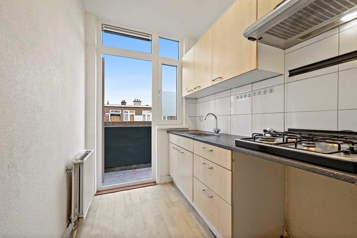 Foto 14 van Linnaeusstraat 147