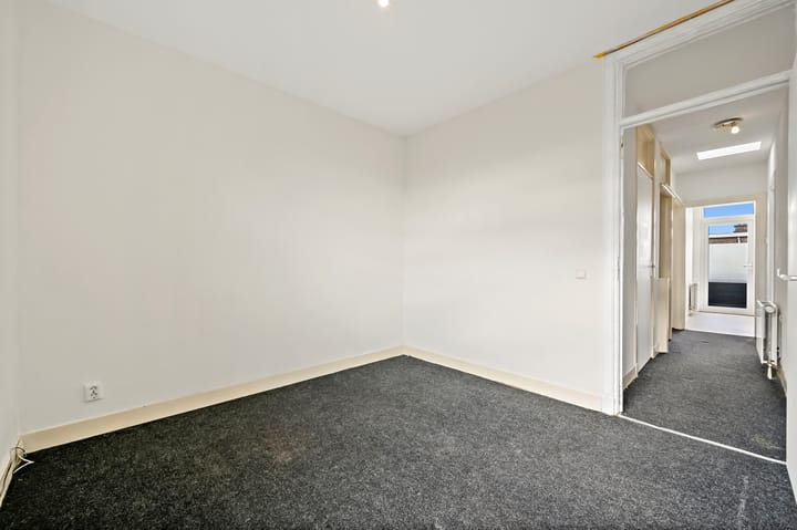 Foto 22 van Linnaeusstraat 147