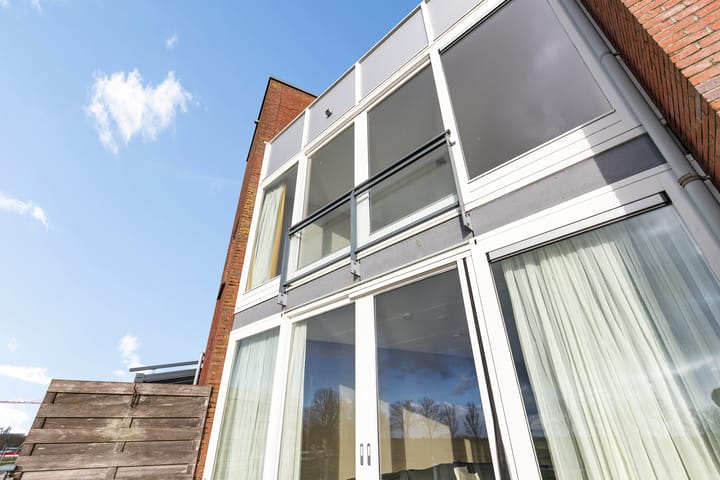 Foto 35 van Vuurvlinder 28