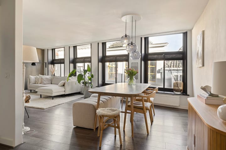 Foto 15 van Buiten Nieuwstraat 28-I