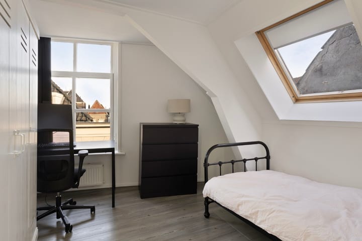 Foto 20 van Buiten Nieuwstraat 28-I