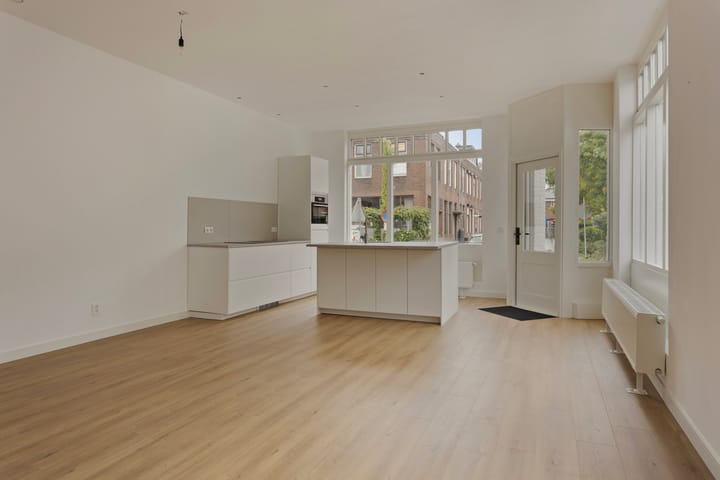 Foto 14 van Hemonystraat 20-A