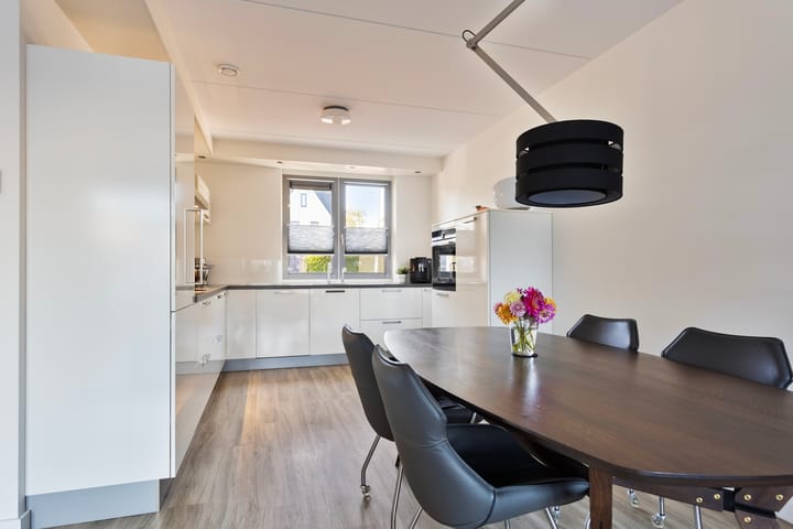 Foto 13 van Johannes Vermeerstraat 47