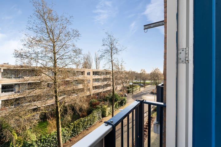 Photo 4 of Schaarsbergenstraat 55