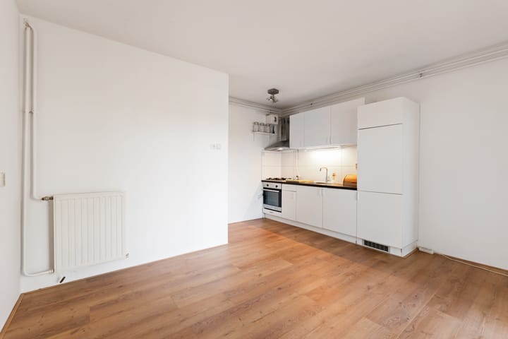 Photo 7 of Schaarsbergenstraat 55