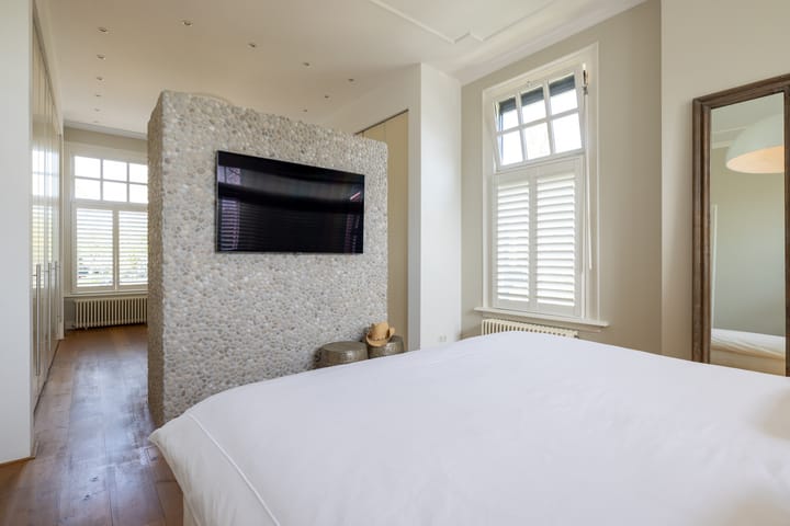 Foto 30 van Verploegh Chasséplein 4