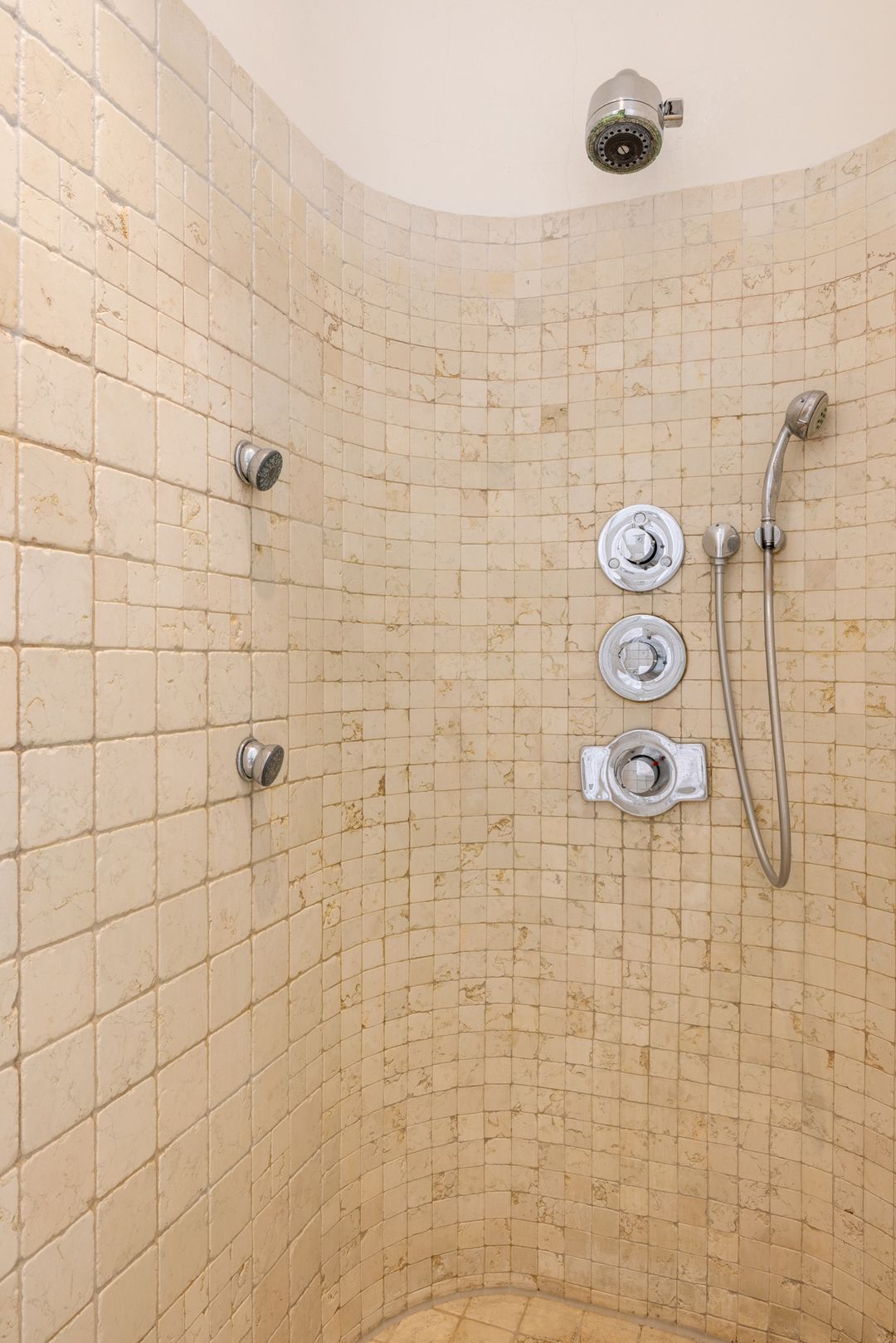 Foto 37 van Verploegh Chasséplein 4