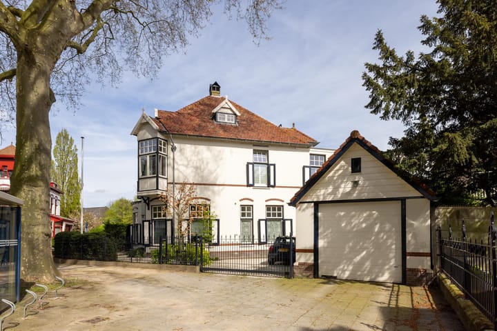 Foto 68 van Verploegh Chasséplein 4