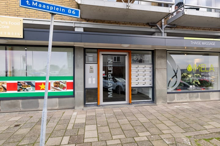 Foto 9 van Maasplein 80