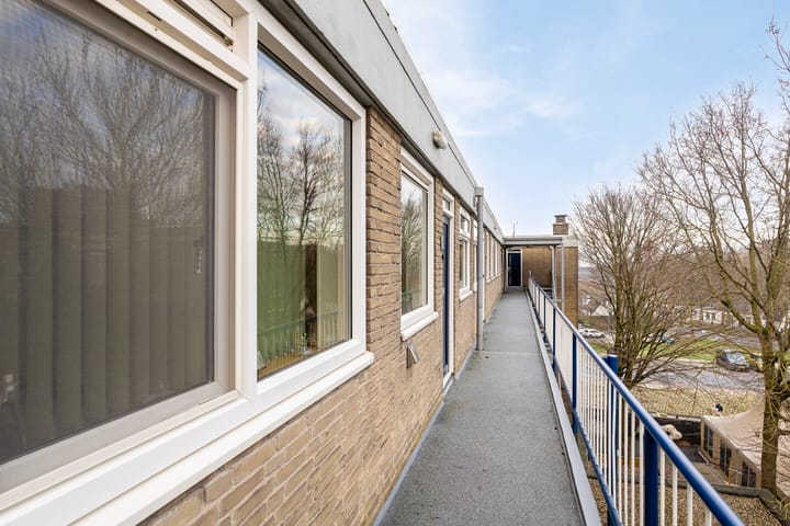 Foto 11 van Maasplein 80