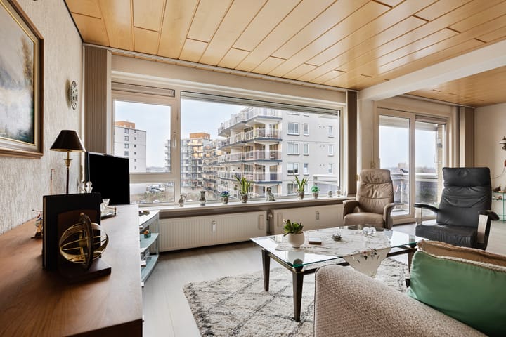 Foto 14 van Maasplein 80