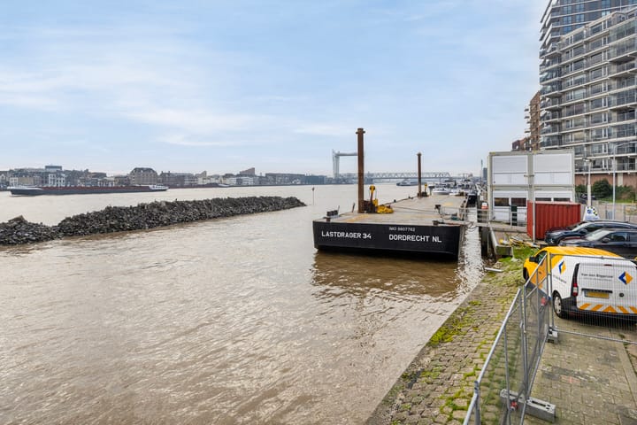 Foto 5 van Maasplein 80