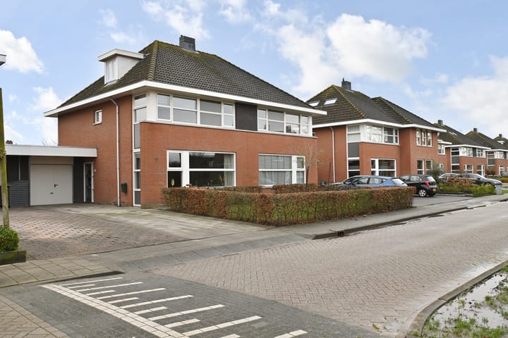 Foto 4 van Simon Luymesstraat 13