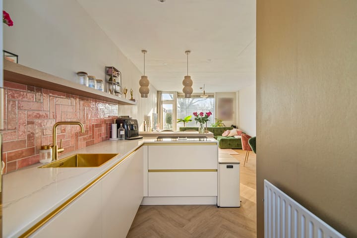 Foto 10 van Hallsteinhof 31