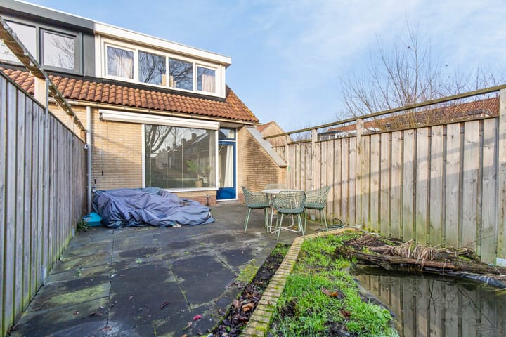 Foto 16 van Hallsteinhof 31