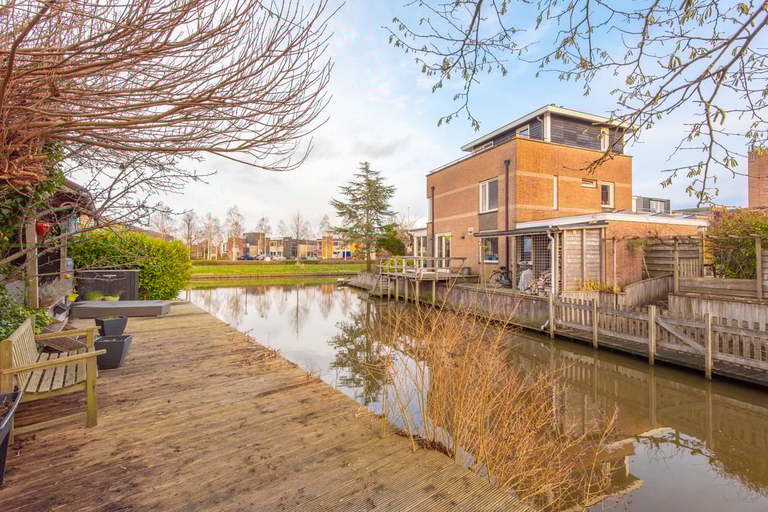 Photo 28 of Liesbeth Tilanusland 9