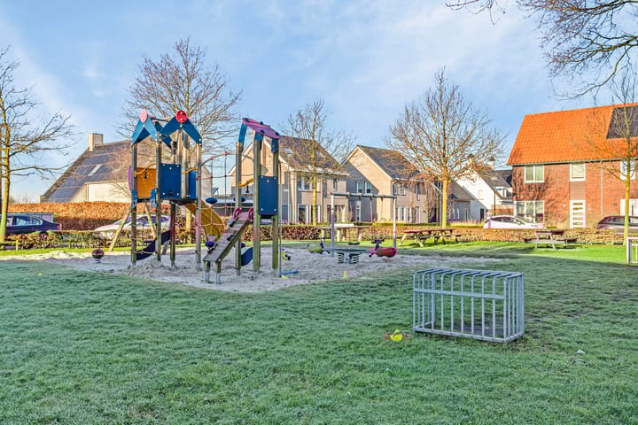 Foto 31 van Meiraap 48