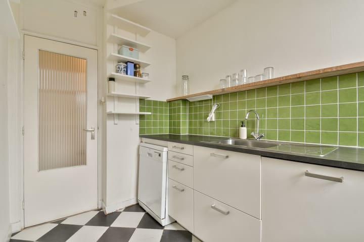 Foto 16 van Reinier Claeszenstraat 9-3