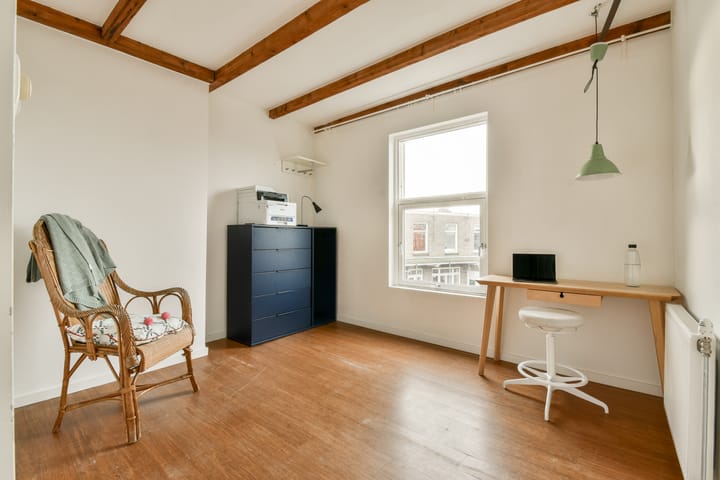 Foto 27 van Reinier Claeszenstraat 9-3