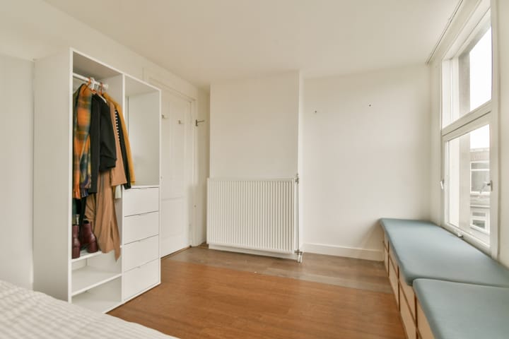 Foto 22 van Reinier Claeszenstraat 9-3