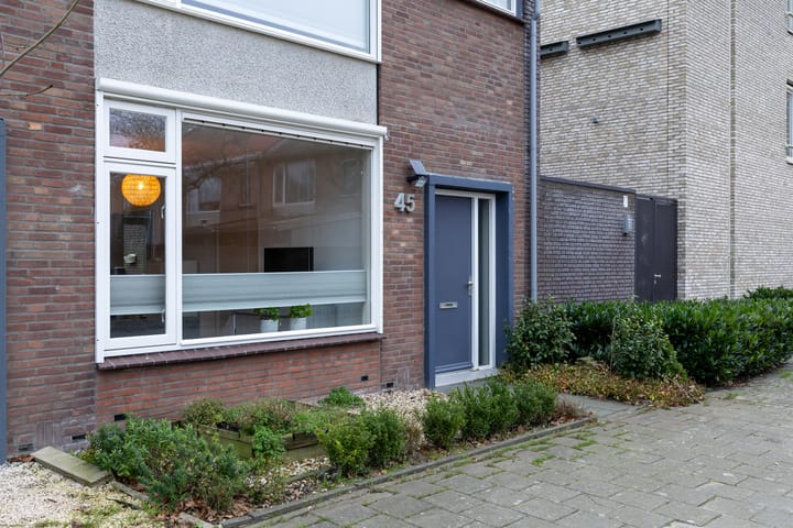 Foto 8 van Zelzatestraat 45