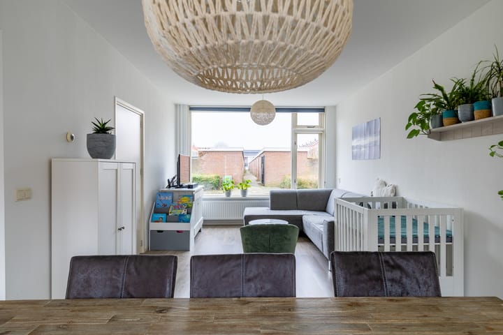 Foto 18 van Zelzatestraat 45