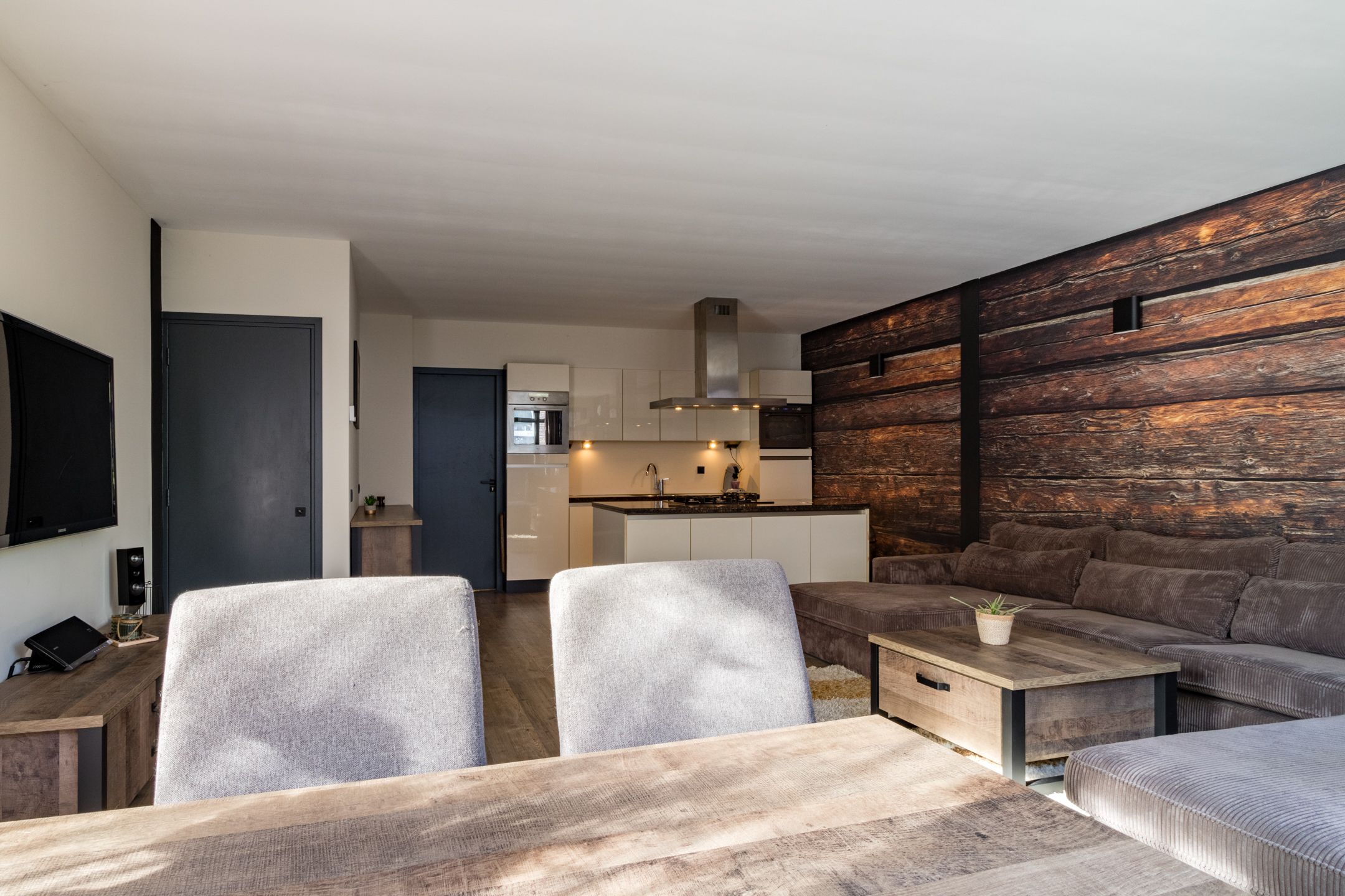 Photo 12 of Fenacoliuslaan 18-A