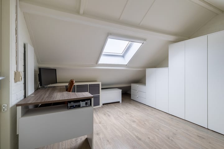 Foto 57 van Zelzatestraat 45