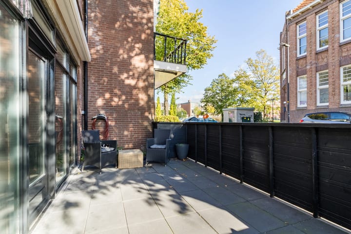 Photo 39 of Fenacoliuslaan 18-A