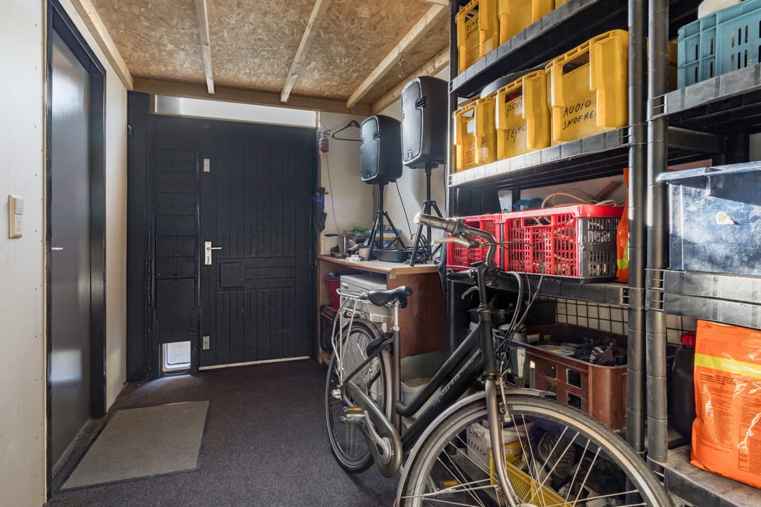 Photo 43 of Fenacoliuslaan 18-A