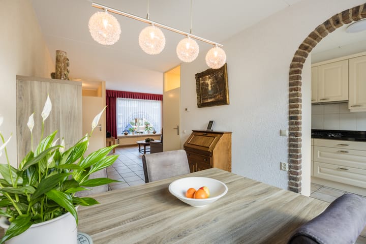 Foto 12 van Ridderspoor 16