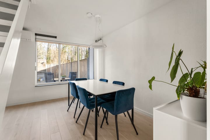 Foto 18 van Januaristraat 88