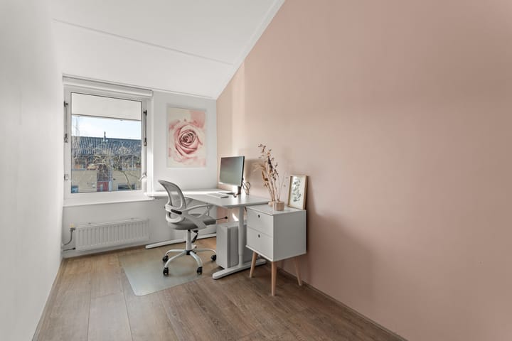 Foto 27 van Januaristraat 88