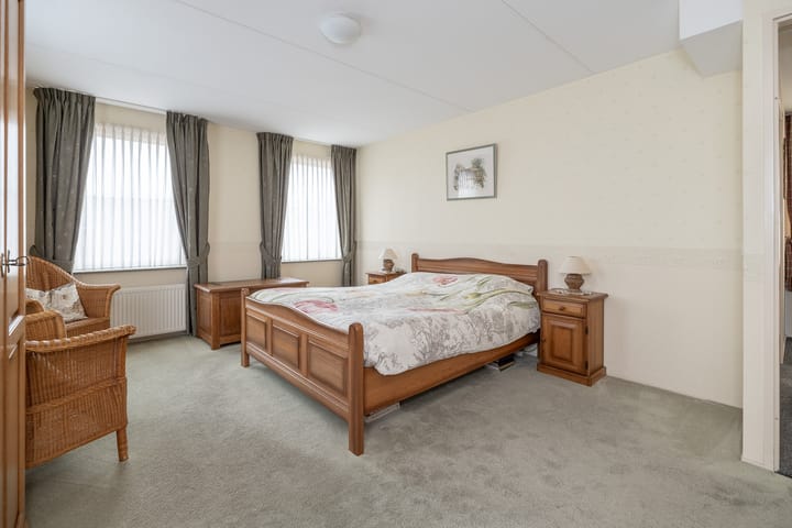 Foto 21 van Wethouder van Hekezenlaan 5