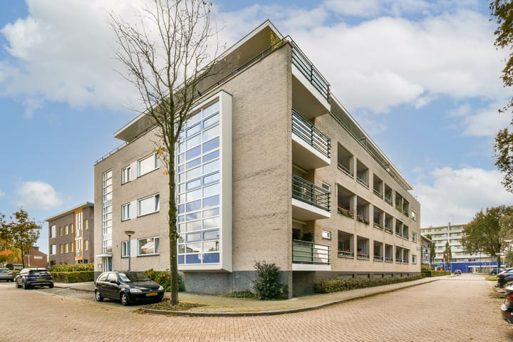 Photo 2 of Archipelplein 70