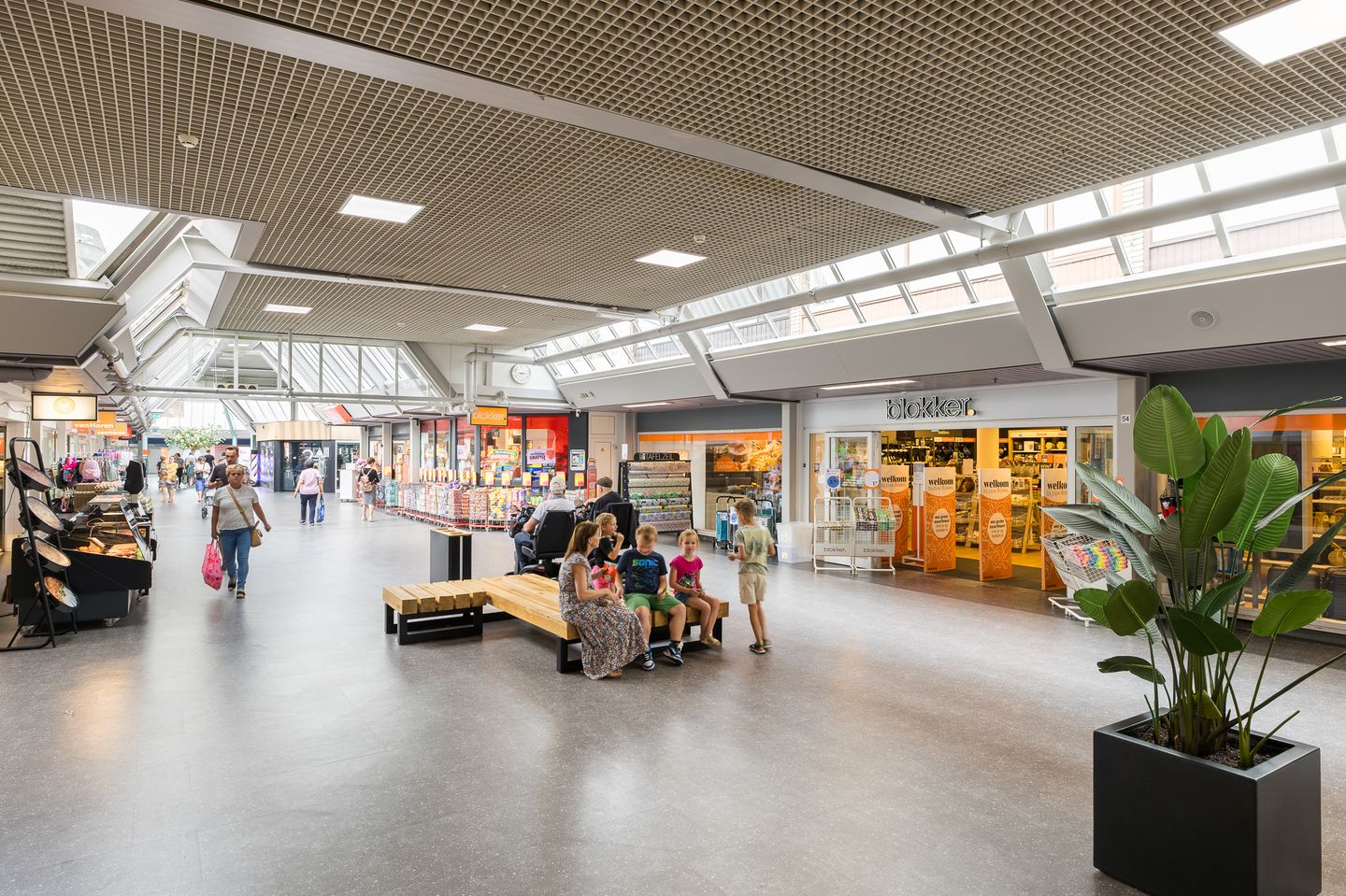 View photo 1 of Raadhuisplein 47-133