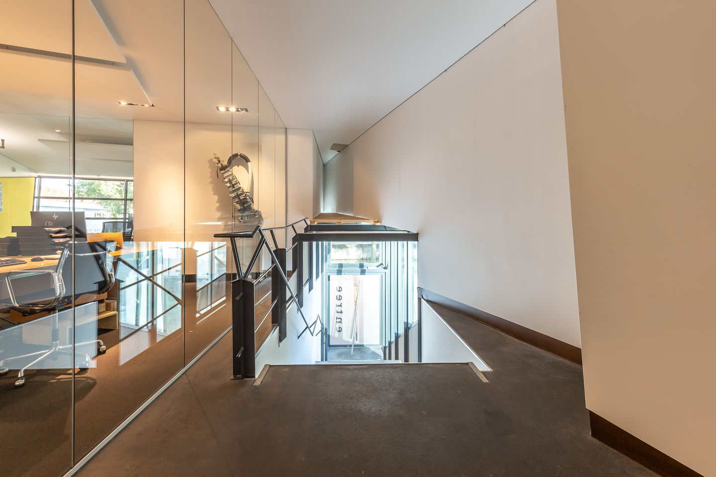 Bekijk foto 5 van Basicweg 7