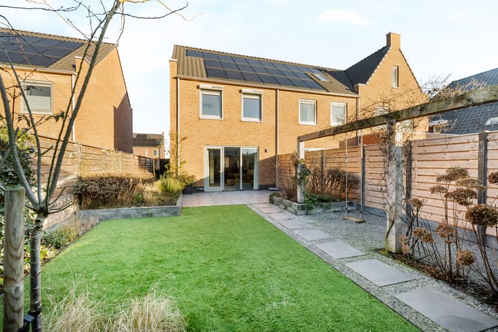 Foto 29 van Wethouder Van Dijkstraat 7