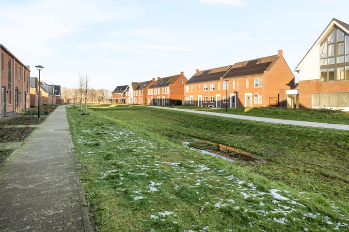 Foto 39 van Wethouder Van Dijkstraat 7